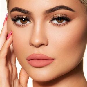 Kylie Minnie Queen matte lipstick